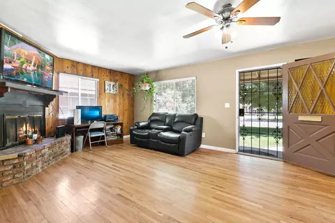 521 Carroll Way, Tehachapi, CA 93561 photo 9