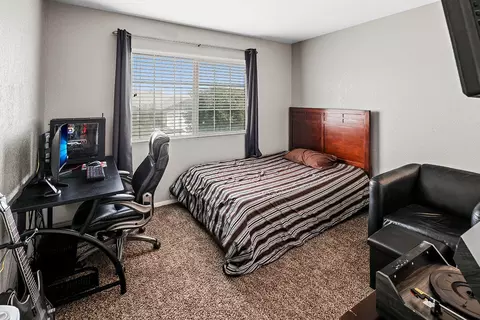 43933 Freer Way, Lancaster, CA 93536 photo 18