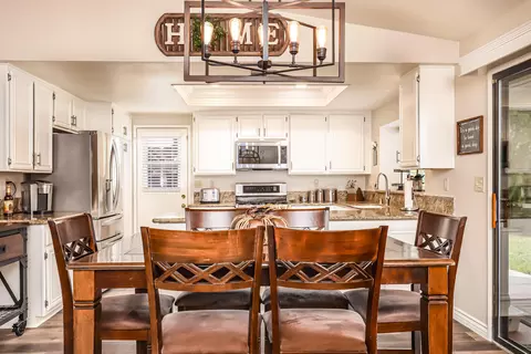 43314 Cornell Ct, Lancaster, CA 93536 photo 9