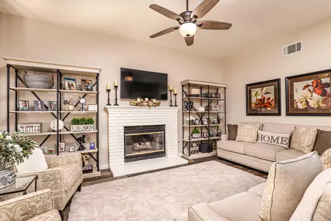 43314 Cornell Ct, Lancaster, CA 93536 photo 5