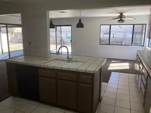 1226 Pasteur Dr, Lancaster, CA 93535 photo 5