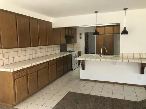 1226 Pasteur Dr, Lancaster, CA 93535 photo 6