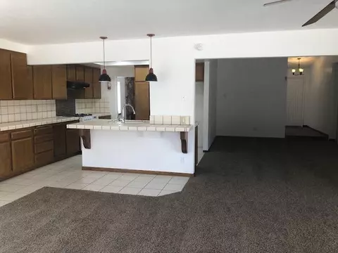 1226 Pasteur Dr, Lancaster, CA 93535 photo 7