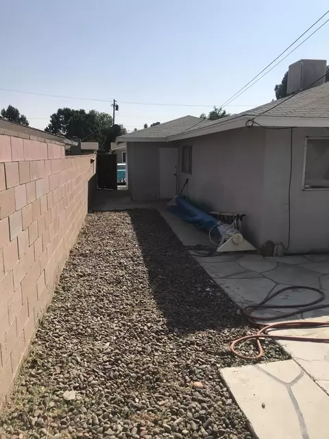 621 Ovington St E, Lancaster, CA 93535 photo 17
