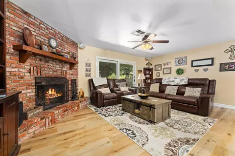2605 Briar Glen Rd, Acton, CA 93510 photo 9