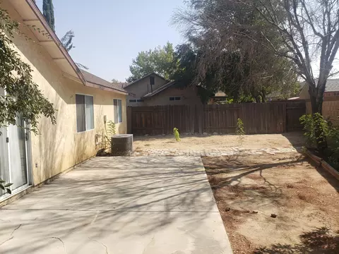 708 Trixis Ave, Lancaster, CA 93534 photo 29