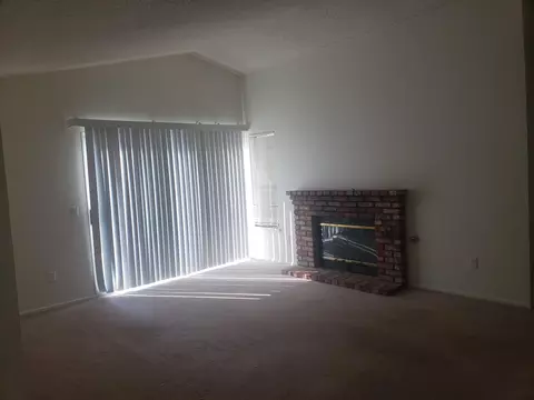708 Trixis Ave, Lancaster, CA 93534 photo 3