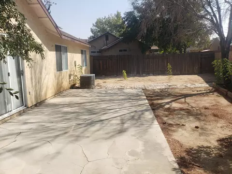 708 Trixis Ave, Lancaster, CA 93534 photo 31