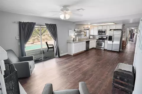 33667 Tradepost Rd, Acton, CA 93510 photo 8