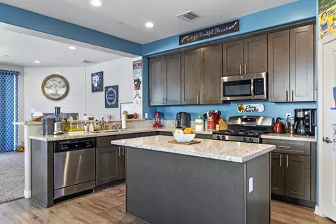 1323 Clasico Dr, Tehachapi, CA 93561 photo 13