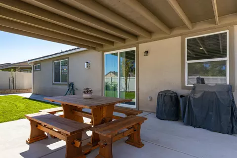 1323 Clasico Dr, Tehachapi, CA 93561 photo 32