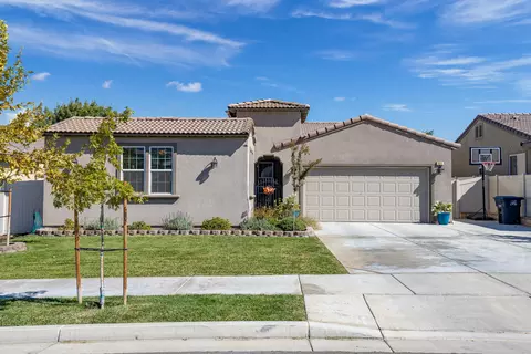 1323 Clasico Dr, Tehachapi, CA 93561 photo 1