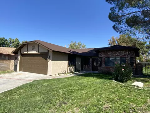 653 E Avenue J9, Lancaster, CA 93535 photo 1