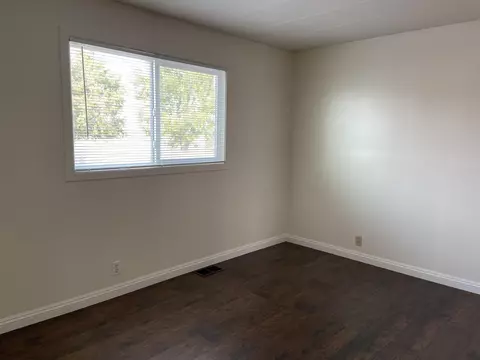 2545 I Ave E #32, Lancaster, CA 93535 photo 10