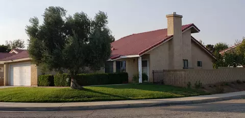 1865 E Avenue K, Lancaster, CA 93535 photo 7