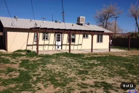 2134 Alexander Ave, Rosamond, CA 93560 photo 8