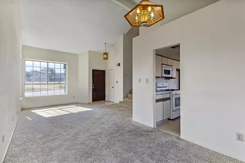 1114 Elm St, Tehachapi, CA 93561 photo 7