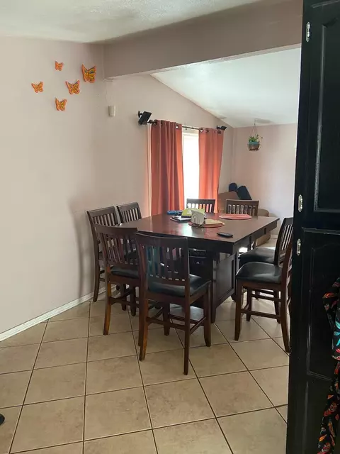 3545 Ave Q-6 E, Palmdale, CA 93550 photo 3