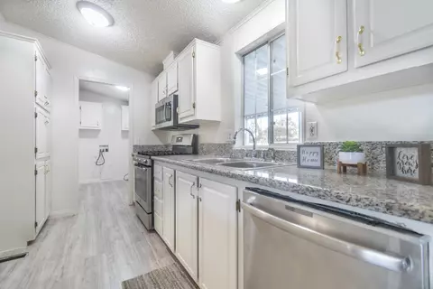 43850 20th St E #179, Lancaster, CA 93535 photo 6