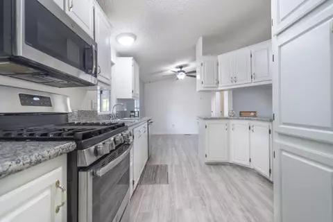 43850 20th St E #179, Lancaster, CA 93535 photo 5