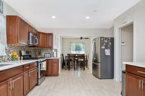 44302 Foxton Ave, Lancaster, CA 93535 photo 9