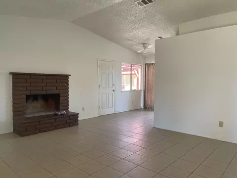 40162 166th St E, Palmdale, CA 93591 photo 3