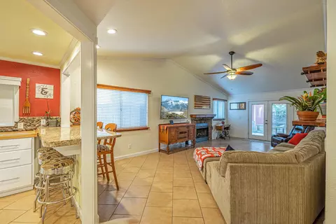 44961 16th St E, Lancaster, CA 93535 photo 9