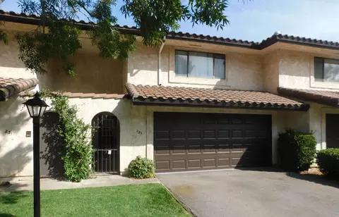 229 Eagle Ln, Palmdale, CA 93551 photo 1
