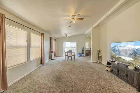 2316 Rangeview Dr, Rosamond, CA 93560 photo 10