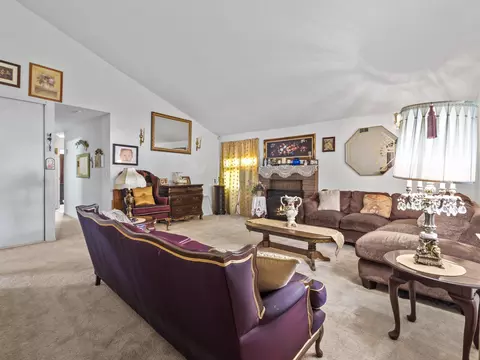 44627 12th St E St E, Lancaster, CA 93535 photo 7
