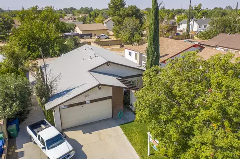 44627 12th St E St E, Lancaster, CA 93535 photo 4