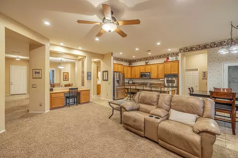 41829 Firenze St, Lancaster, CA 93536 photo 28