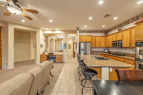 41829 Firenze St, Lancaster, CA 93536 photo 20