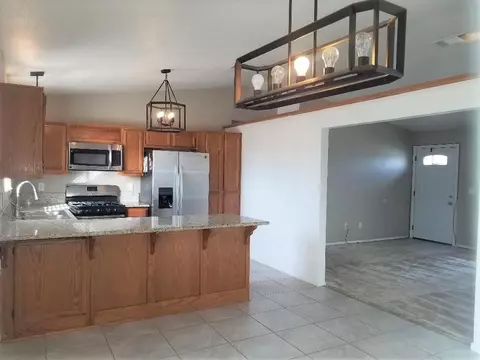 13537 Margo St, North Edwards, CA 93523 photo 8