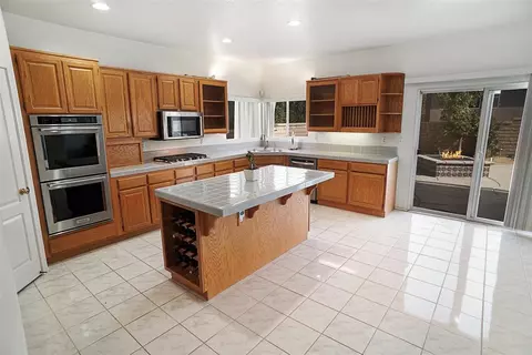 42334 Daniel Dr, Lancaster, CA 93536 photo 7