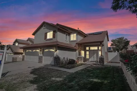 42334 Daniel Dr, Lancaster, CA 93536 photo 1