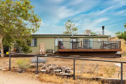 32035 Mountain Shadow Rd, Acton, CA 93510 photo 2