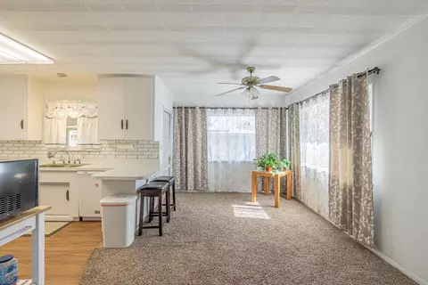 45016 Kingtree Ave, Lancaster, CA 93534 photo 8