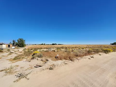 8810 Ave E 8 W, Lancaster, CA 93536 photo 1