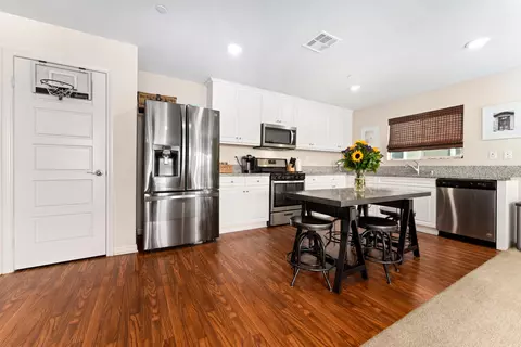 3630 E Ave J3 E, Lancaster, CA 93535 photo 9