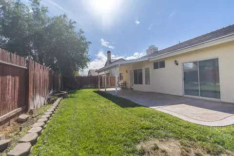 45520 Pickford Ave, Lancaster, CA 93534 photo 26