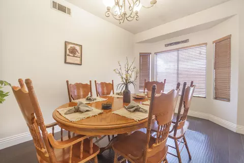 45520 Pickford Ave, Lancaster, CA 93534 photo 9