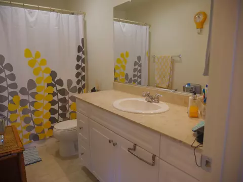 1016 Cambridge Ct, Lancaster, CA 93535 photo 31
