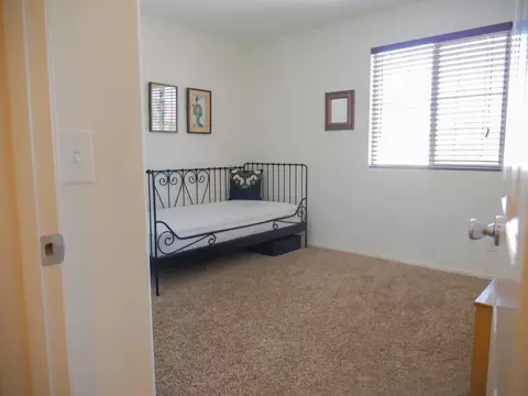 1016 Cambridge Ct, Lancaster, CA 93535 photo 29