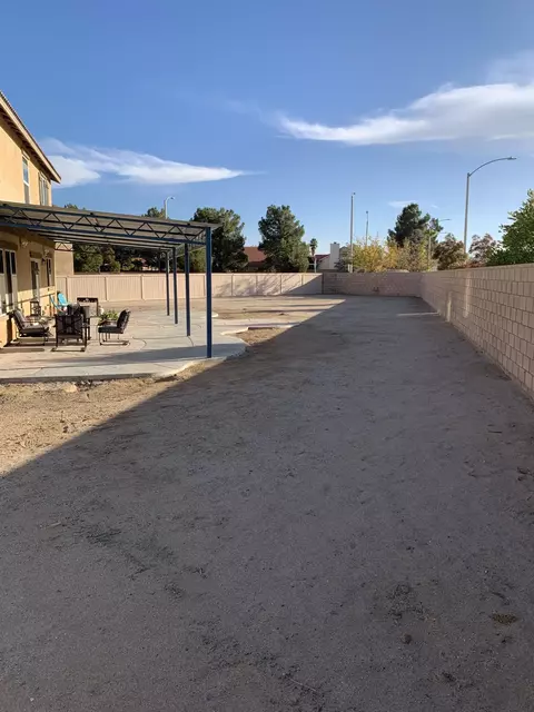 1016 Cambridge Ct, Lancaster, CA 93535 photo 34