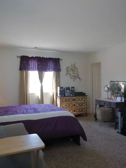 1016 Cambridge Ct, Lancaster, CA 93535 photo 24