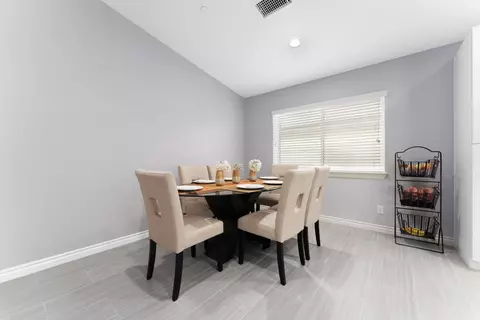 5816 Vahan Ct, Lancaster, CA 93536 photo 10
