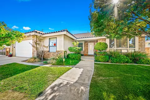 3840 Spice St, Lancaster, CA 93536 photo 5