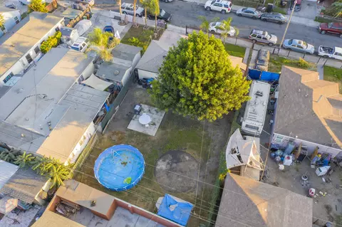 527 Cressey St W, Compton, CA 90222 photo 25
