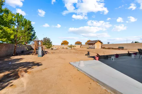 3559 Paddock Way, Lancaster, CA 93536 photo 41